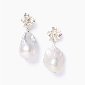 Chan Luu Silver Hibiscus Pearl Drop Earring - Silver - NEW